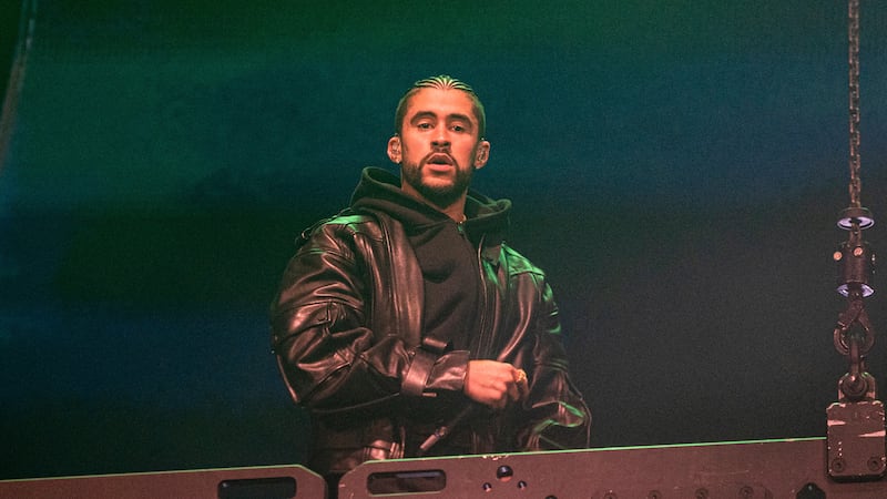 Bad Bunny se presenta en el Festival de Música y Artes de Coachella en el Empire Polo Club el...